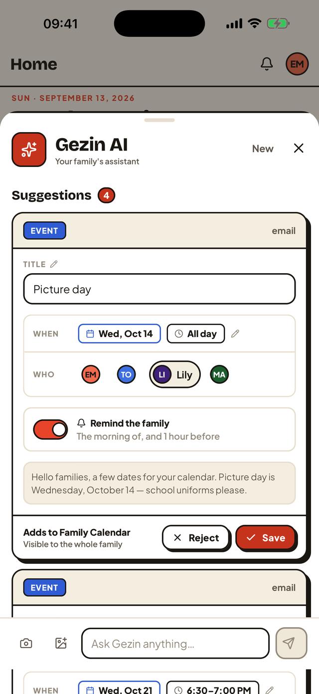 A suggestion in Gezin AI from a forwarded school email: ‘Picture day’ on Wednesday, October 14, all day, assigned to Lily, with Reject and Save buttons